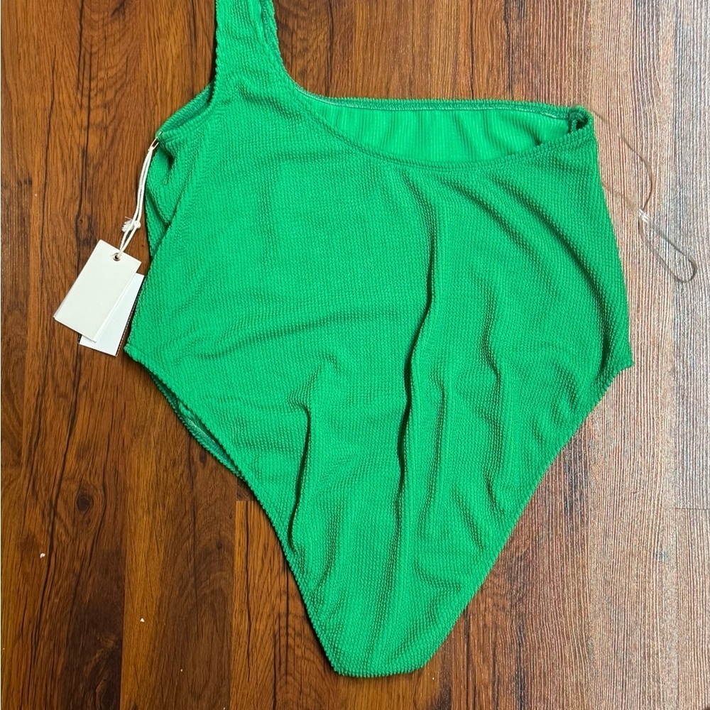 Good American One Shoulder Swimsuit Size 8 NWT - Picture 3 of 6